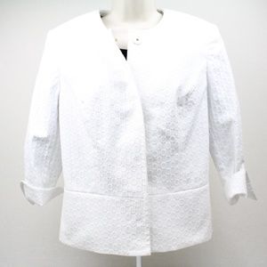 Jones New York Signature White 3/4 Sleeve Jacket